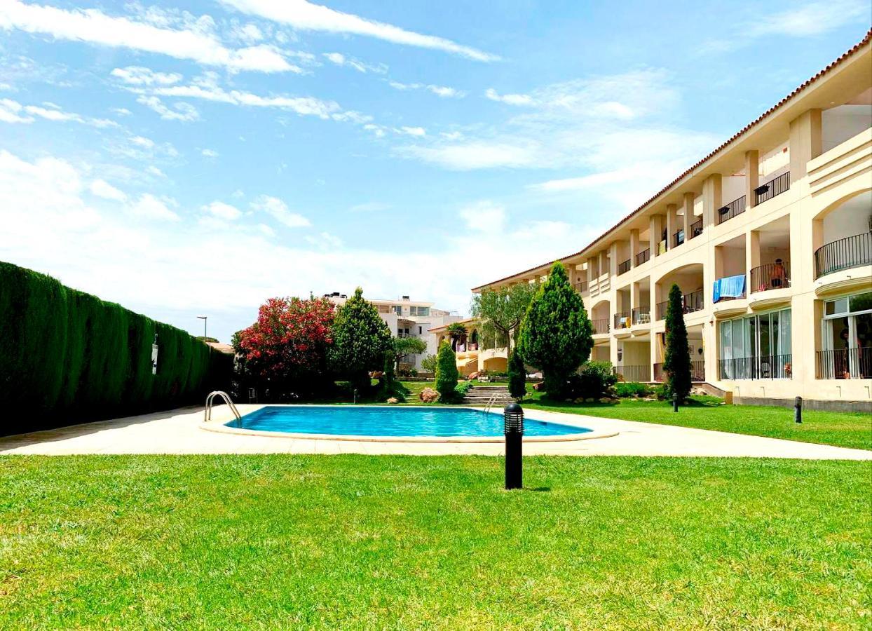 Clota Petita, L'Escala Apartment Exterior photo